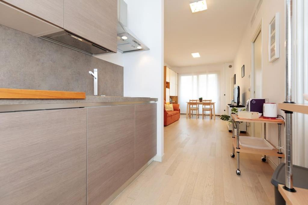 10 Min From Venice Free Garage Lovely Flat Местре Екстер'єр фото